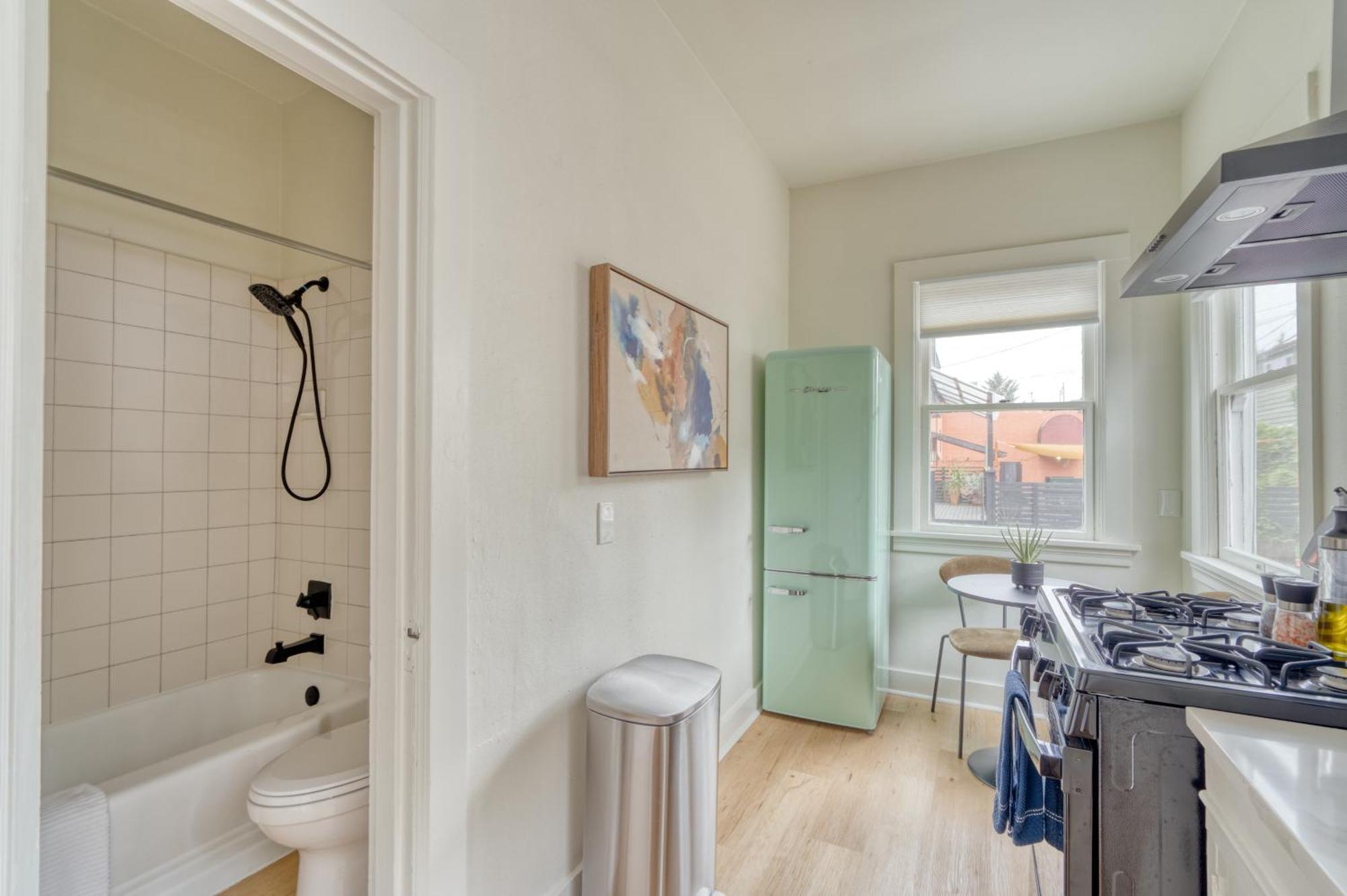 Stay Portland - The Sullivan'S Gulch Lodge - 94 Walkscore エクステリア 写真